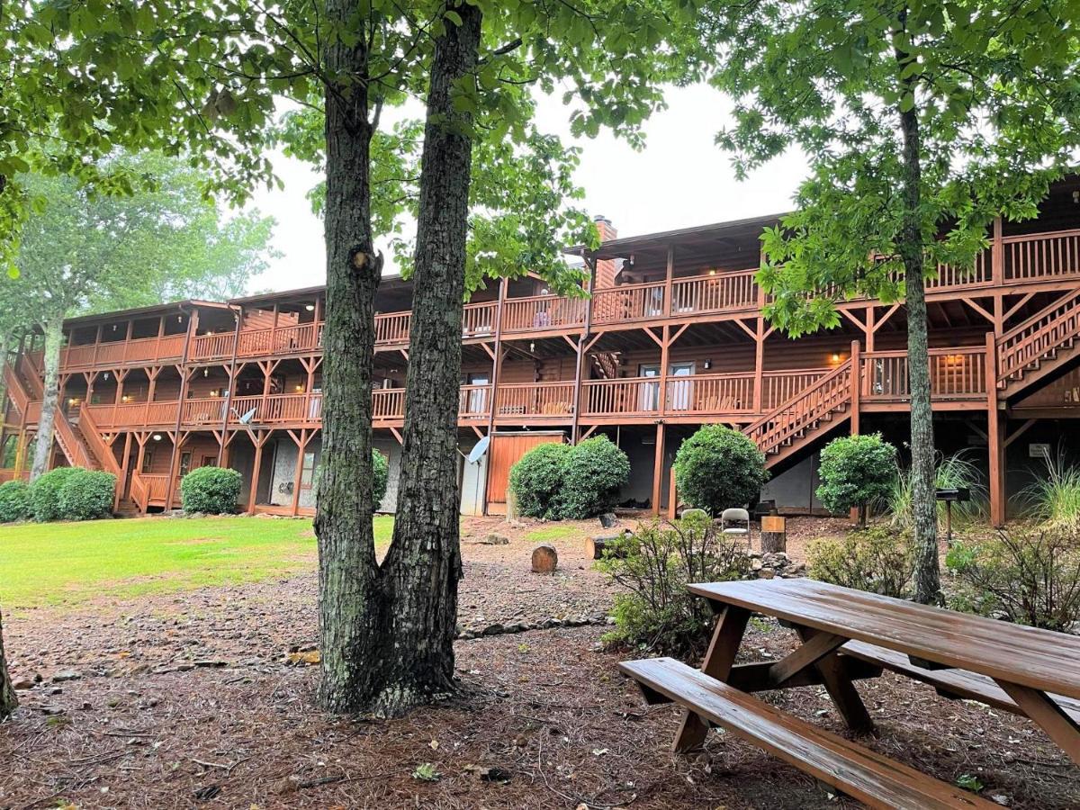 Mountain Top Inn And Resort Warm Springs Экстерьер фото