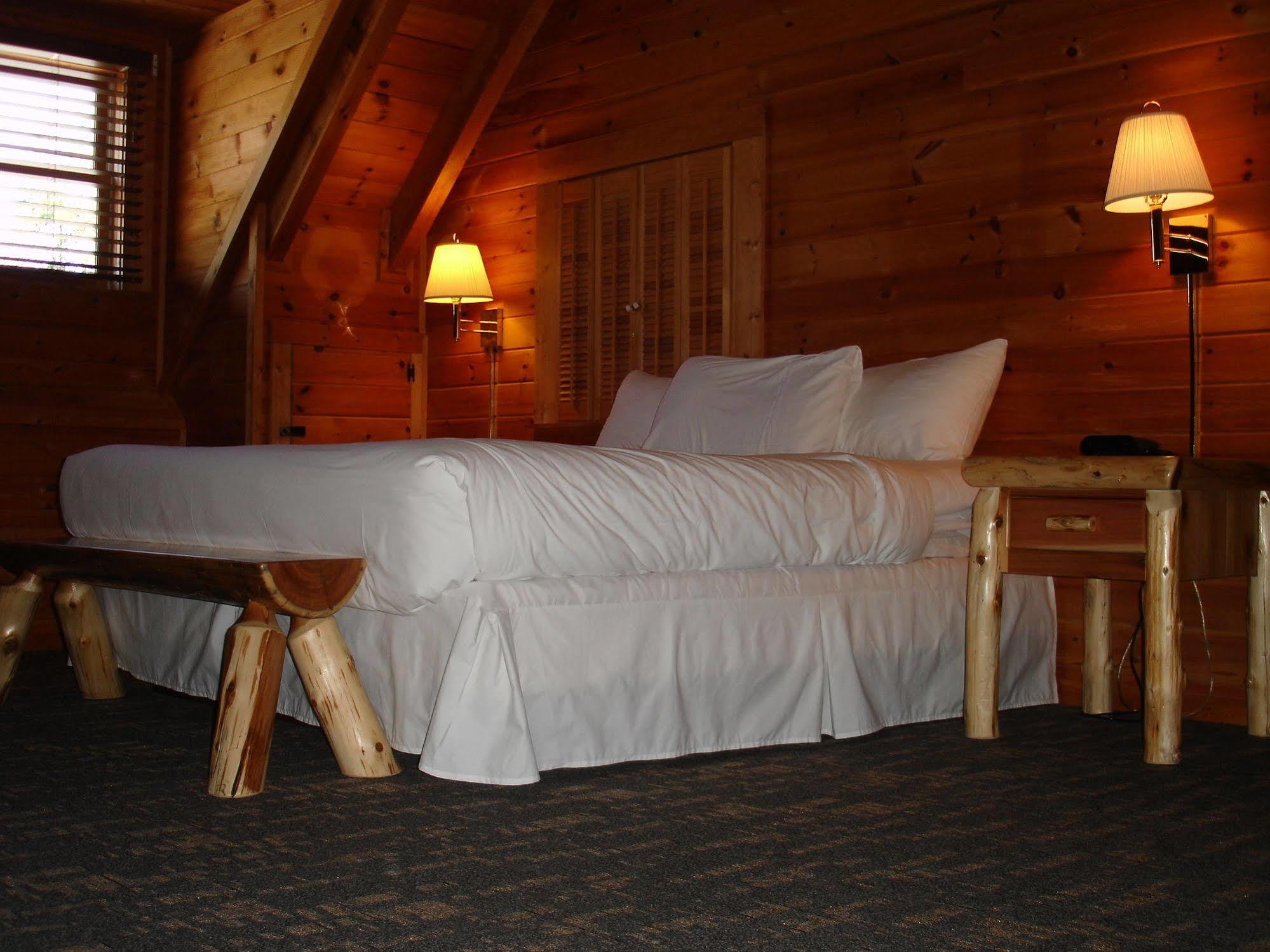 Mountain Top Inn And Resort Warm Springs Экстерьер фото