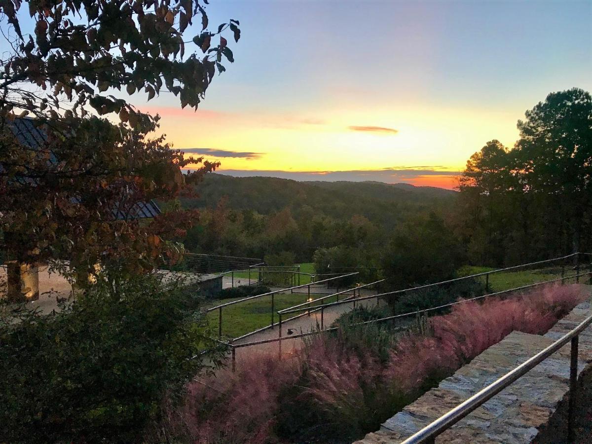 Mountain Top Inn And Resort Warm Springs Экстерьер фото